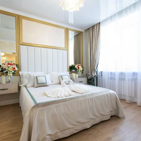 Hotel Lena Якутск Екстериор снимка